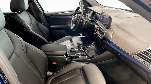 BMW X3 3 of 9