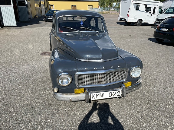 Volvo PV 3 of 4