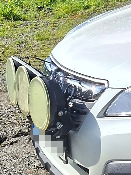 Subaru Outback 2 of 6