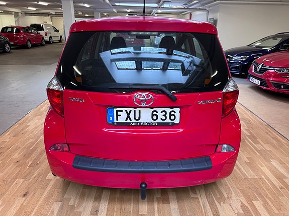 Toyota Verso-S 5 of 16