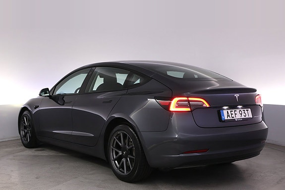 Tesla Model 3 4 of 27
