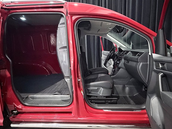 Volkswagen Caddy 10 of 24