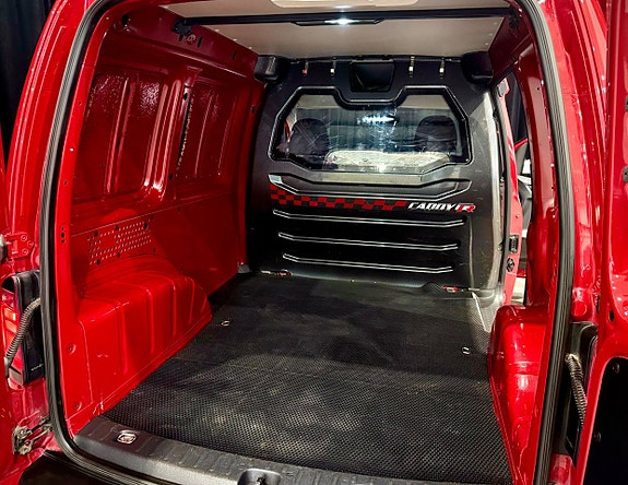 Volkswagen Caddy 12 of 24