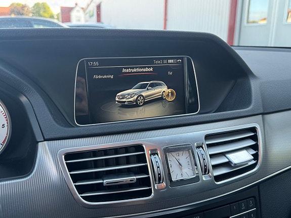 Mercedes-Benz E220 10 of 20