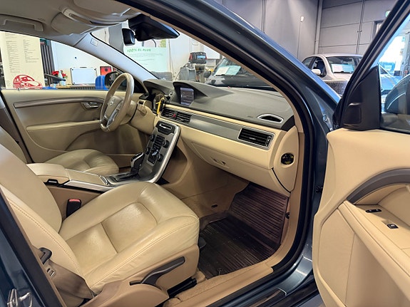 Volvo S80 18 of 24
