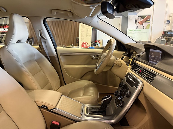 Volvo S80 22 of 24