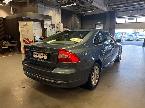 Volvo S80 5 of 24