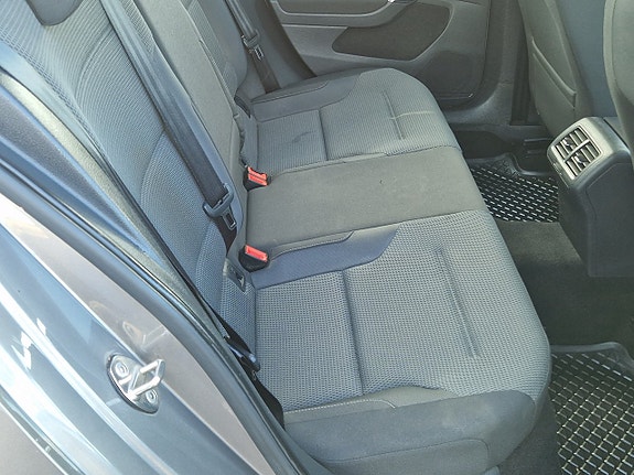 Volkswagen Golf I 11 of 13