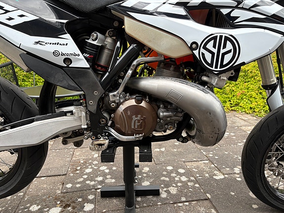 Husqvarna Te300 6 of 7