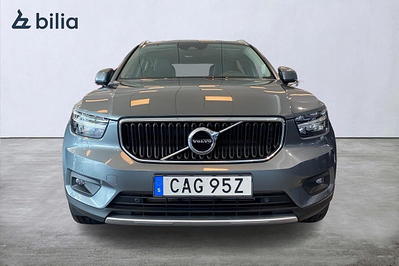 Volvo XC40 6 of 24