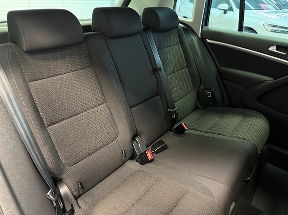 Volkswagen Tiguan 19 of 28