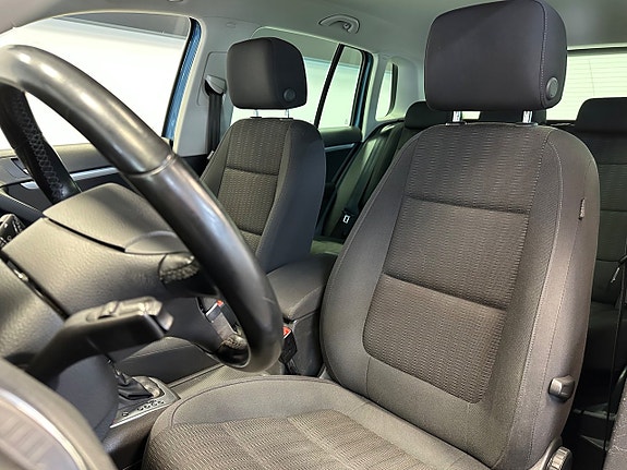 Volkswagen Tiguan 14 of 28
