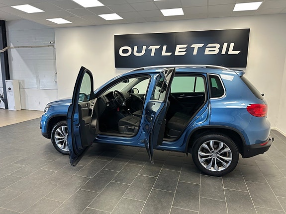 Volkswagen Tiguan 3 of 28