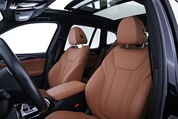 BMW iX3 12 of 26