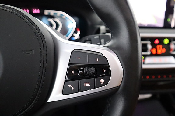 BMW iX3 18 of 26