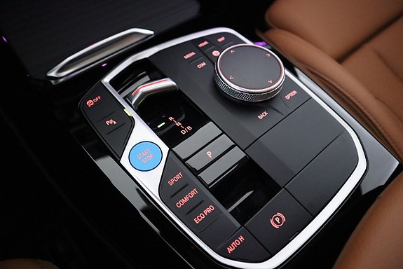 BMW iX3 23 of 26