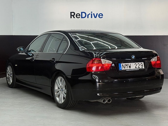 BMW 330d 13 of 16