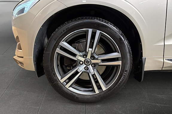 Volvo XC60 17 of 18