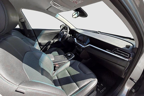 Kia Niro 6 of 17
