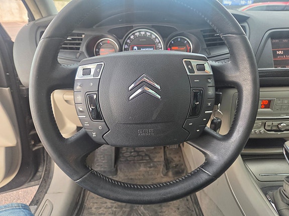 Citroen C5 18 of 26