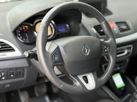 Renault Megane 24 of 30