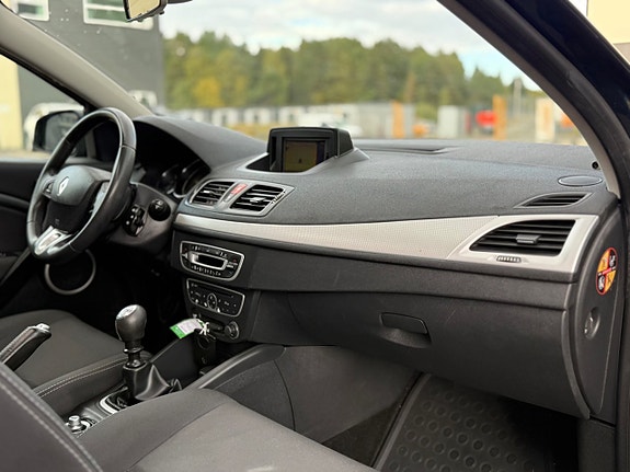 Renault Megane 15 of 30