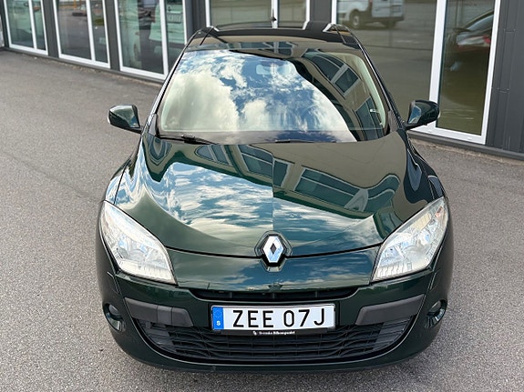 Renault Megane 17 of 30