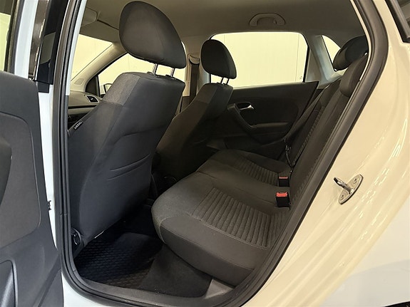 Volkswagen Polo 13 of 20