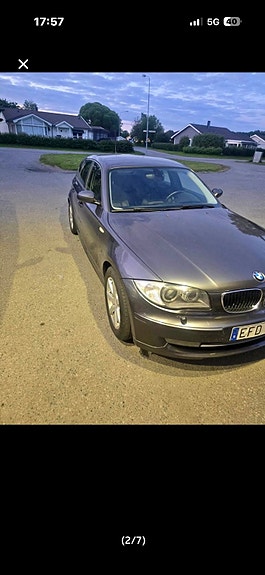 BMW 118i 2 of 9
