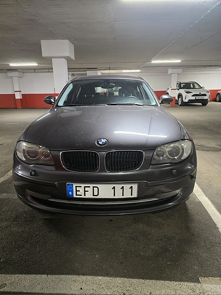 BMW 118i 9 of 9