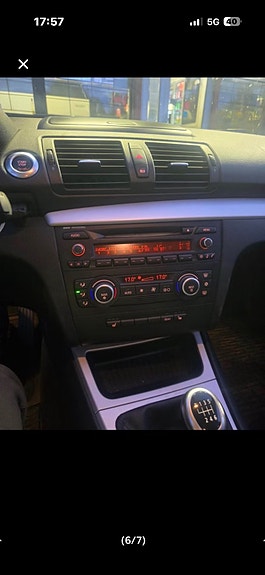 BMW 118i 6 of 9