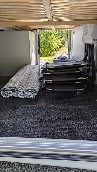 Knaus 480 QL Sport and Fun Black Selection Dubbelbädd 7 of 9