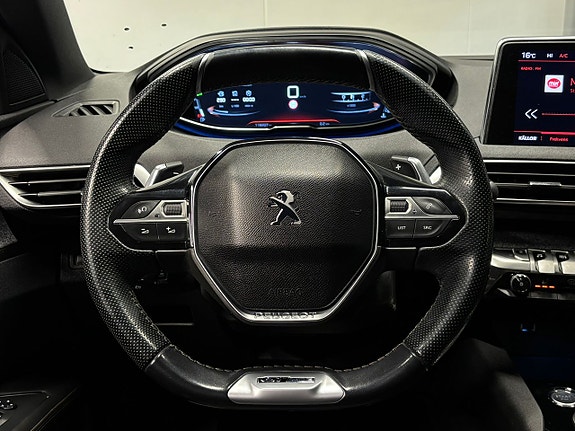 Peugeot 3008 16 of 25