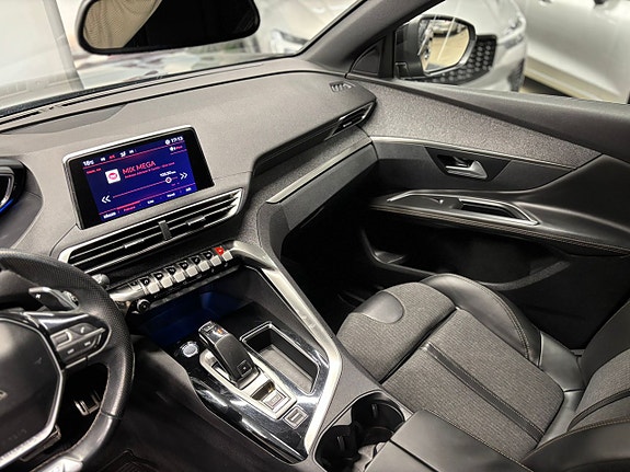 Peugeot 3008 18 of 25