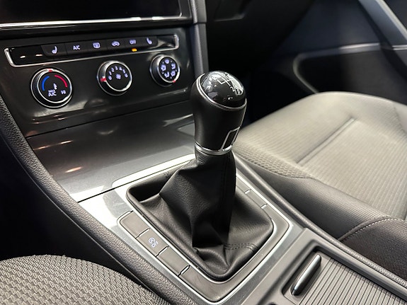 Volkswagen Golf I 23 of 26