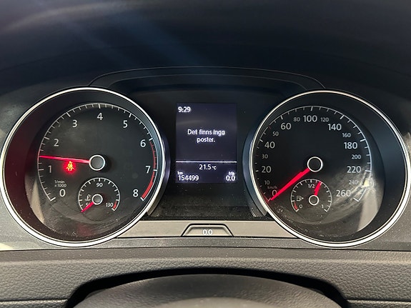 Volkswagen Golf I 21 of 26