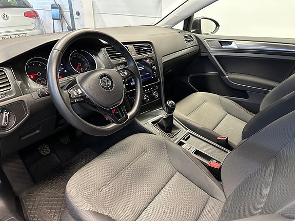 Volkswagen Golf I 12 of 26