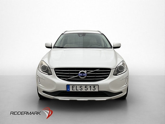 Volvo XC60 2 of 30