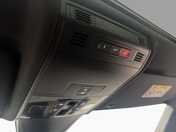 Volkswagen Tiguan 21 of 30