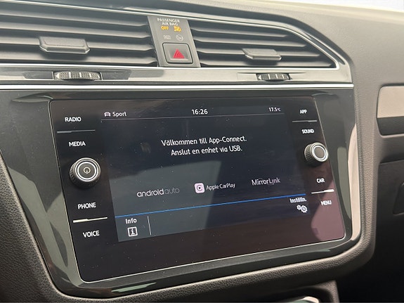 Volkswagen Tiguan 20 of 30