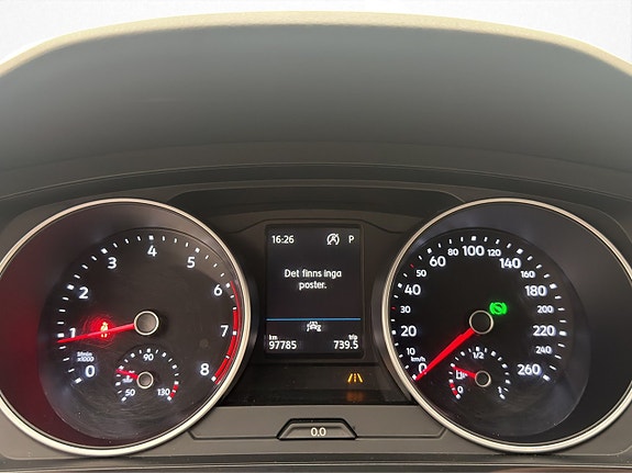 Volkswagen Tiguan 16 of 30
