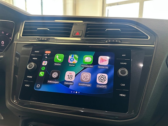 Volkswagen Tiguan 14 of 15