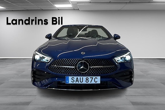 Mercedes-Benz CLE450 2 of 17