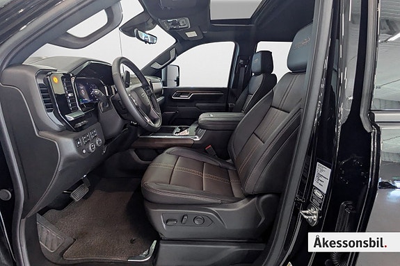 Chevrolet Silverado 2500 6 of 14