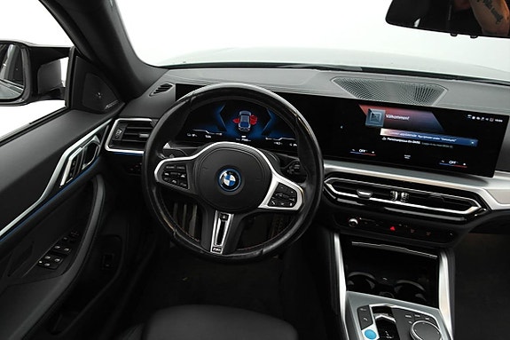BMW i4 9 of 26