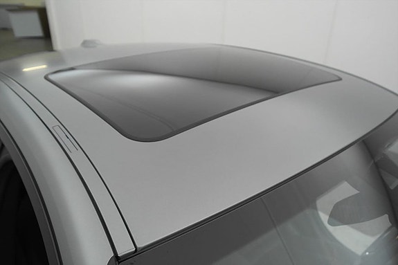 BMW i4 25 of 26