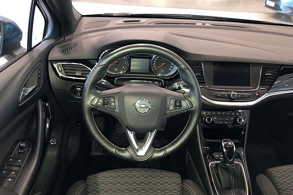 Opel Astra 10 of 10