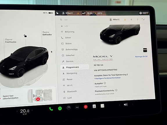 Tesla Model Y 15 of 23