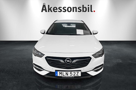Opel Insignia 6 of 10