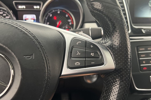 Mercedes-Benz GLS350 d 16 of 30